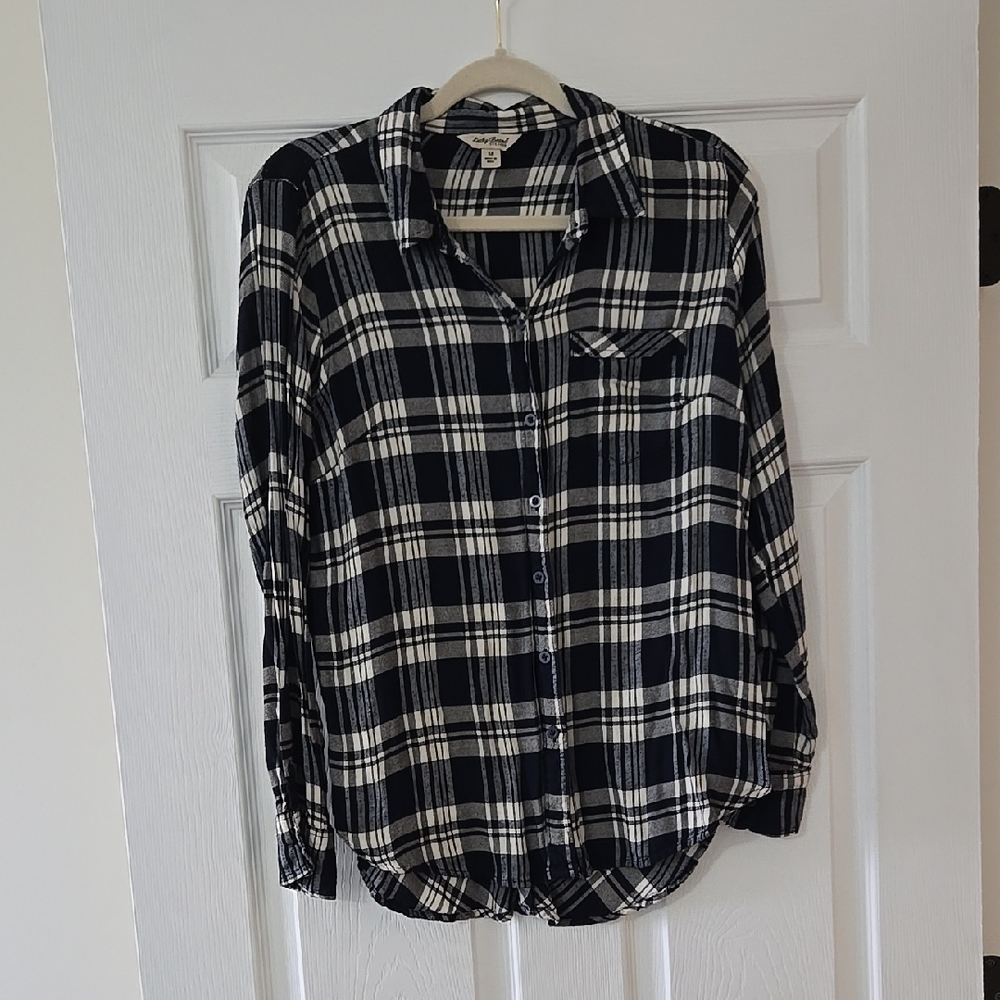 Lucky Brand Navy & Cream Soft Plaid Shirttail Button Down